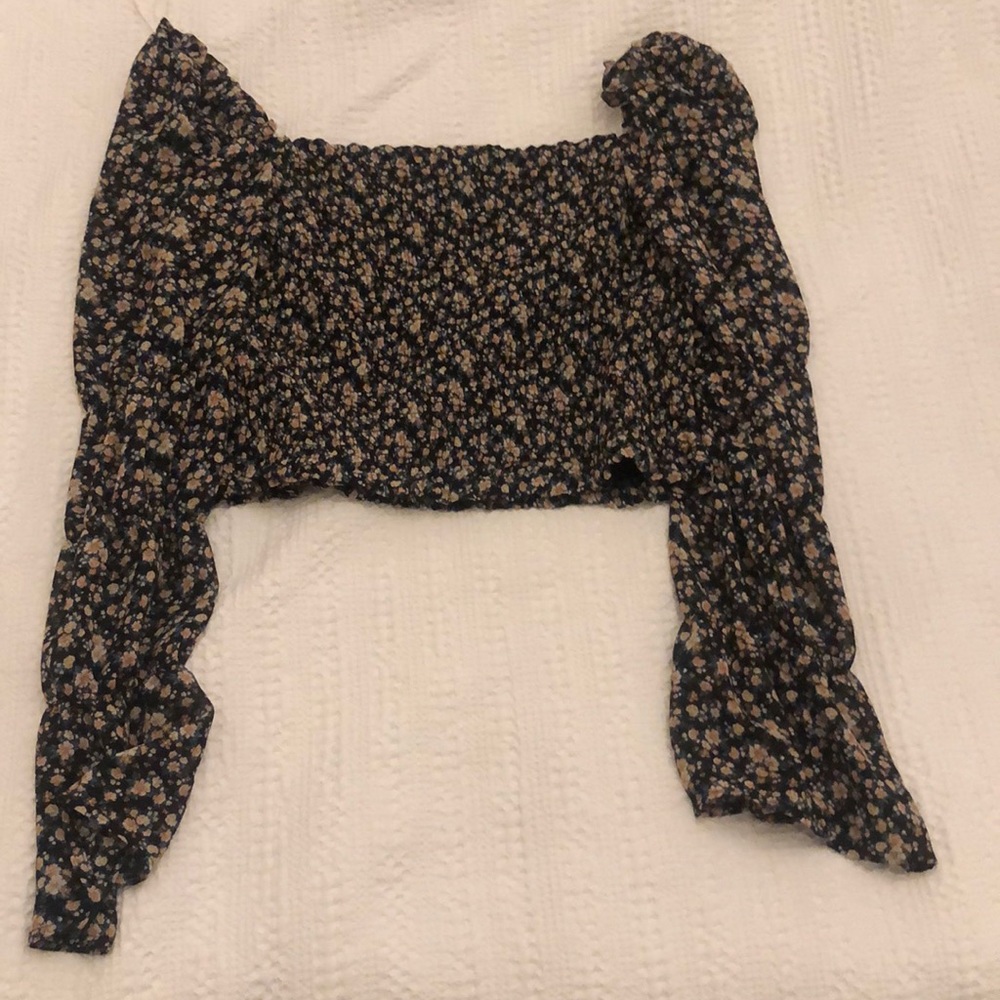 cropped off the shoulder tee